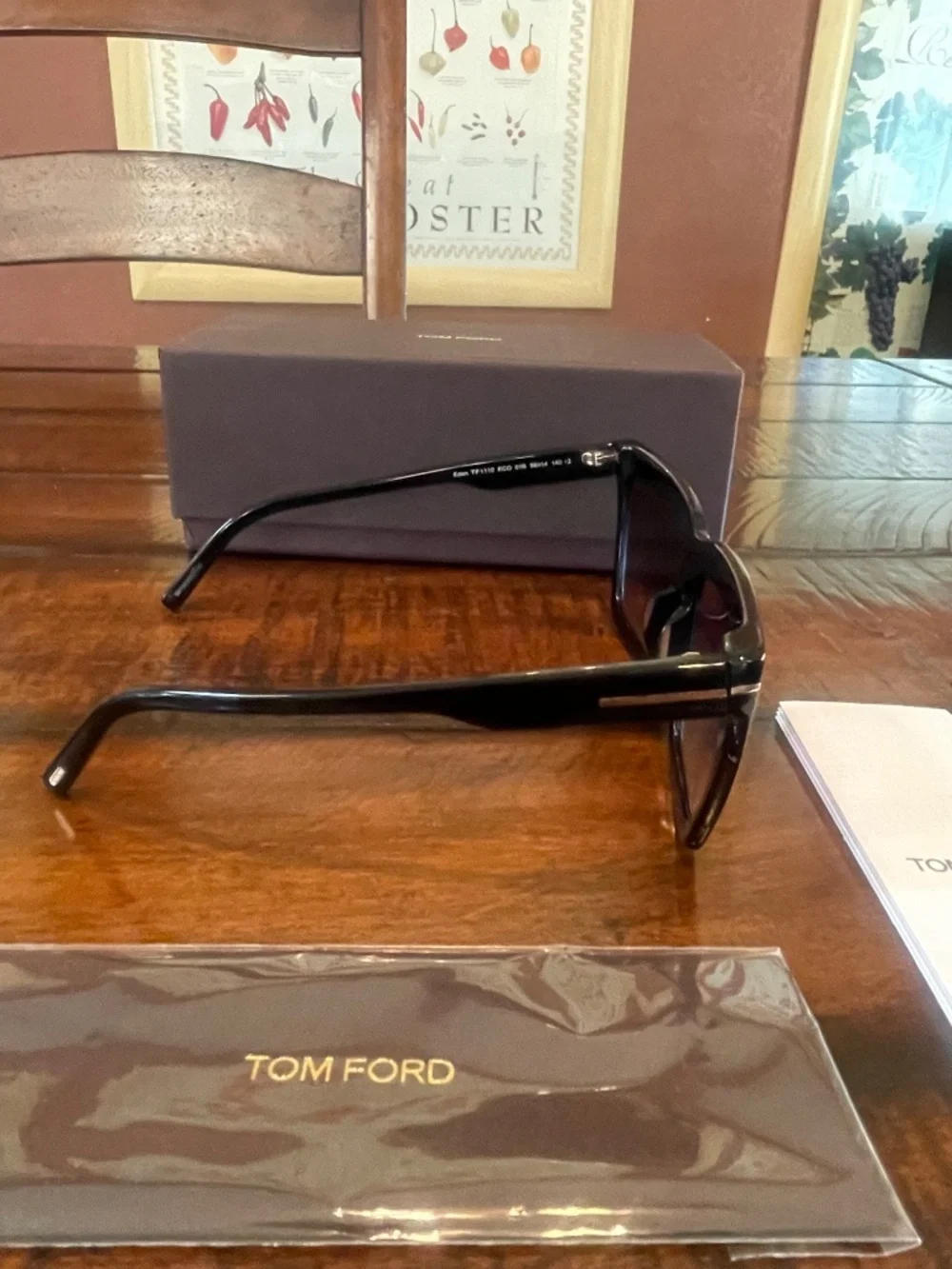 FABULOUS Tom Ford EDEN FT 1110 Black/Grey Shaded (01B)